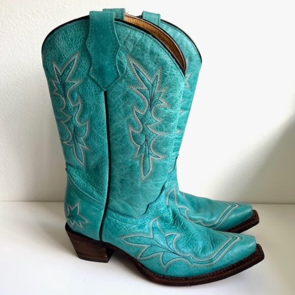 Corral Boots Shoes - Corral Hand-crafted Embroidered Leather Cowboy Boots in Teal | Women's Size 6